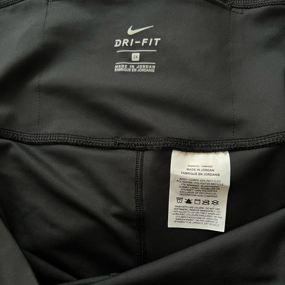 Nike Women's plus 2X Wide-Leg Black Pants - Picture 4 of 5